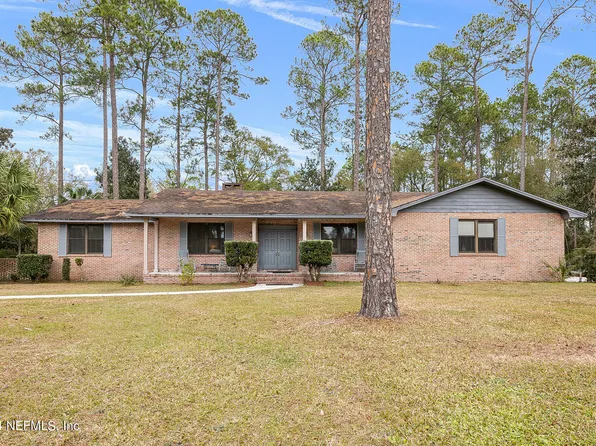 1215 E CALL Street, Starke, FL 32091