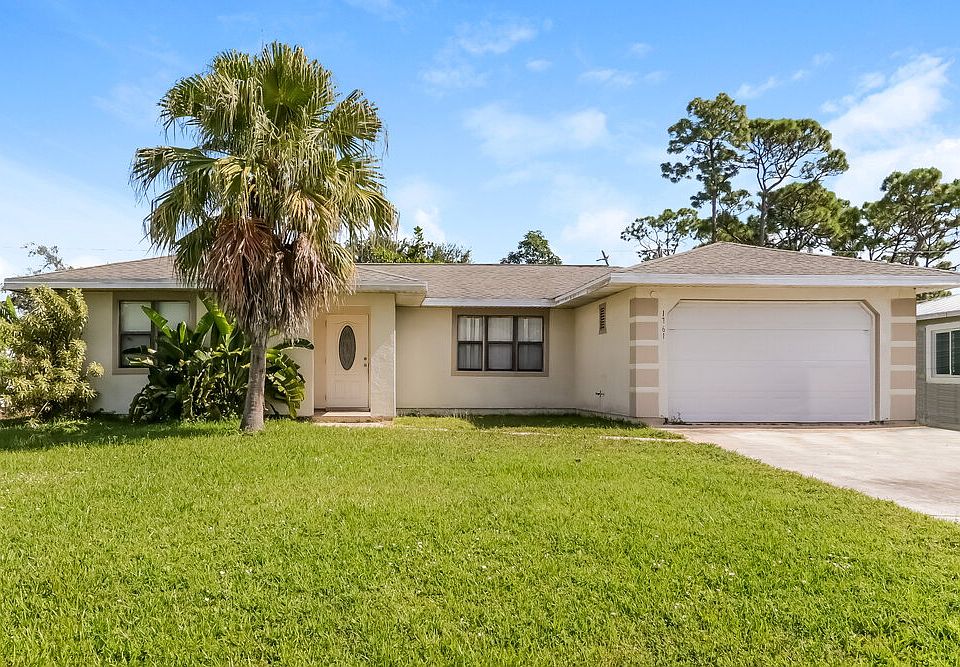 1st image of 1761 SE Aires Ln