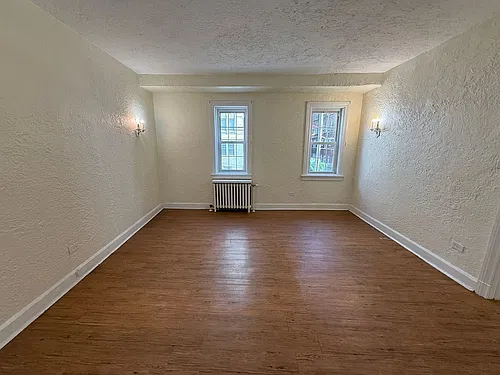 Floor plan Bayard Manor 102