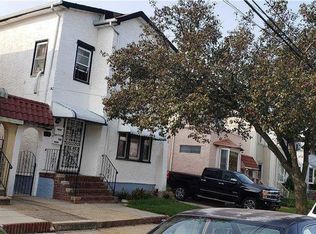 13724 233rd St, Jamaica, NY 11422