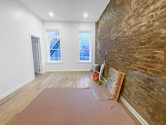 Rented by True Real Estate Group