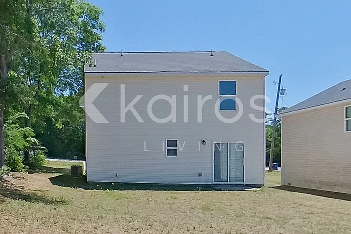 2826 Jordan Ave — Photo 18