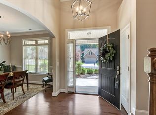 2241 Renaissance Ln, High Point, NC 27262