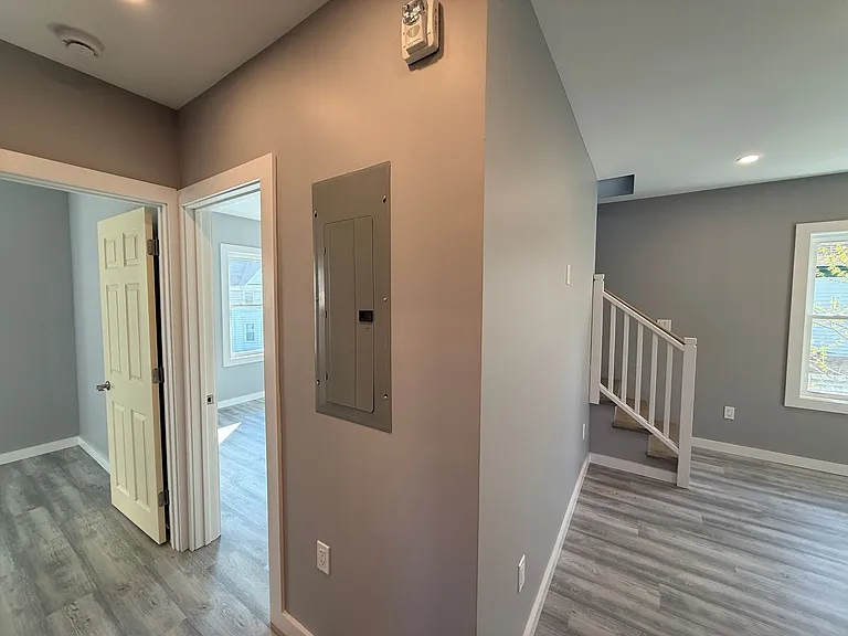 176 Smith Ave — Photo 4