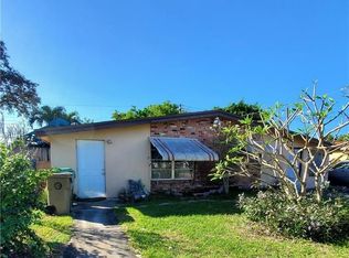 3741 SW 58th Ave, Davie, FL 33314