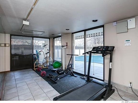 5th image of 1223 N Race St APT 1002