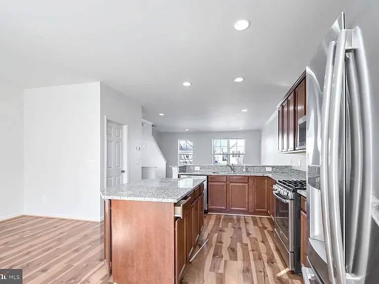 117 Gristmill Ct — Photo 8