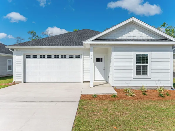 34 Riverwalk Cir, Freeport, FL 32439