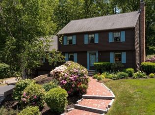 5 Cape Cod Ln, Hingham, MA 02043