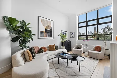 360 Furman Street, #508