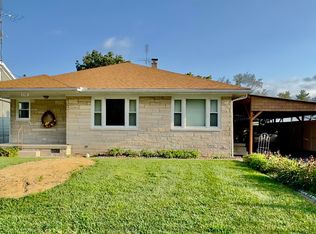 113 E 1st Ave, Huntingburg, IN 47542