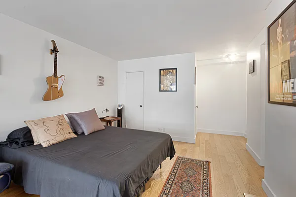 Sold by Platinum Properties | media 4