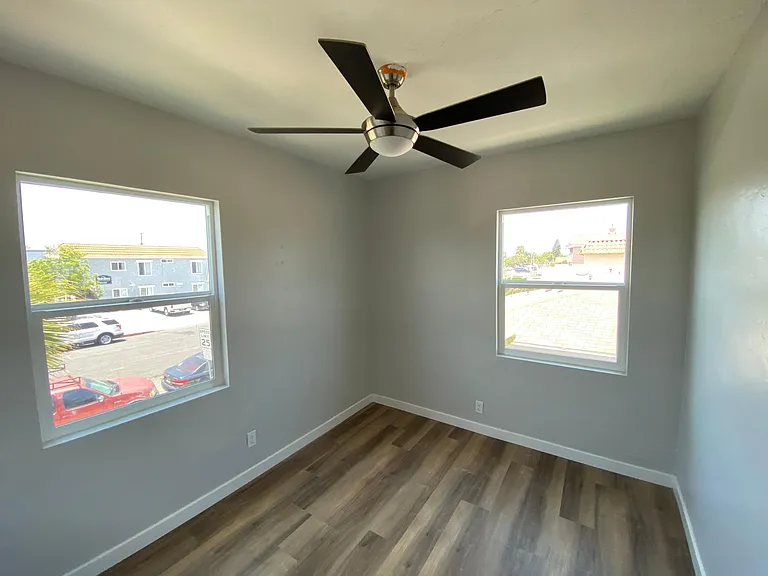 4131 Wilson Ave — Photo 21