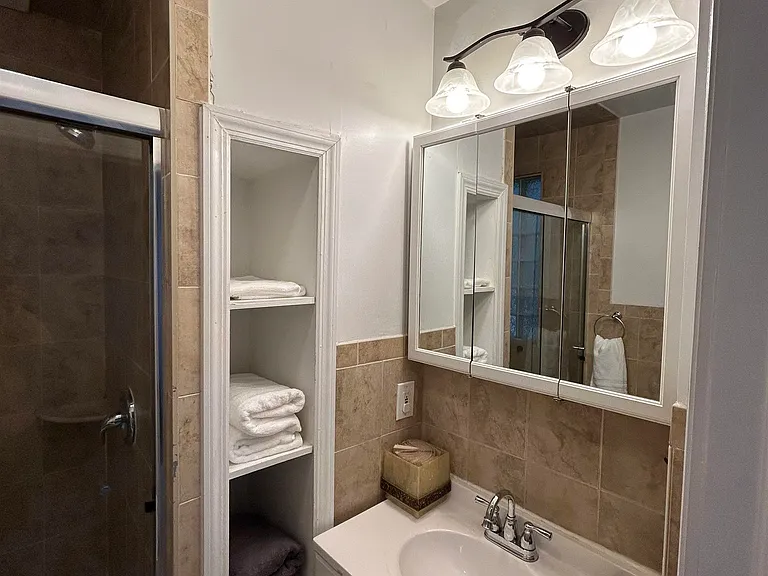 2976 John F Kennedy Blvd — Photo 8