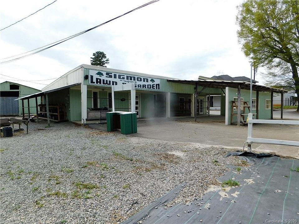 1st image of 4821 N State Highway 16 Business Hwy