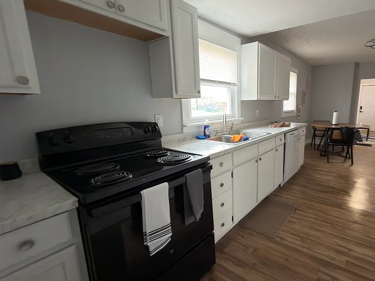 3027 Crums Ln — Photo 4