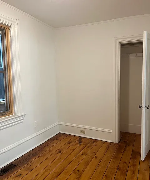 105-107 N Champlain St #2 — Photo 1
