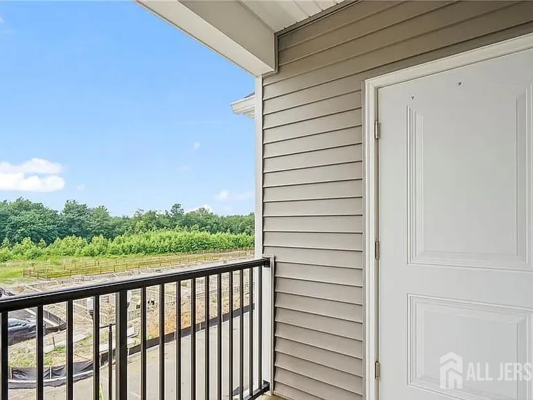 28310 Radford Ct — Photo 14