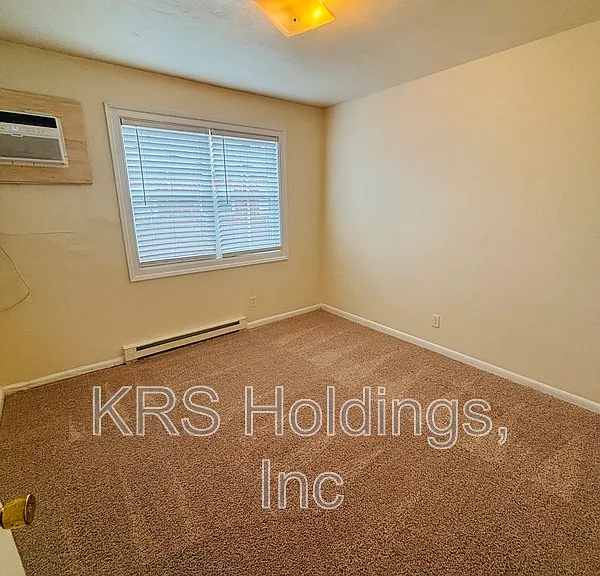 938 W Ocean View Ave #2 — Photo 3