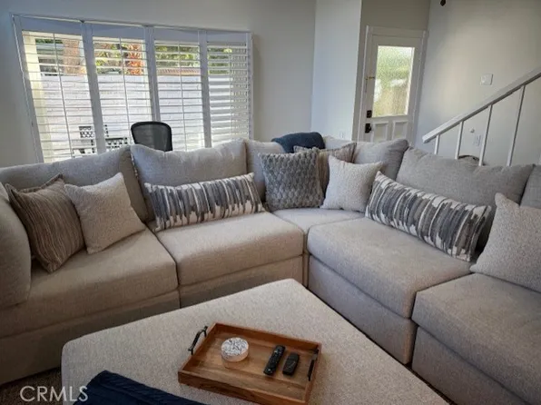 2022 Via Mariposa E, Laguna Woods, CA