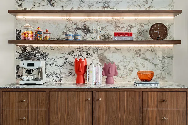 Sold by Compass | media 6