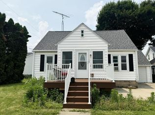 16 S State St, Waupun, WI 53963