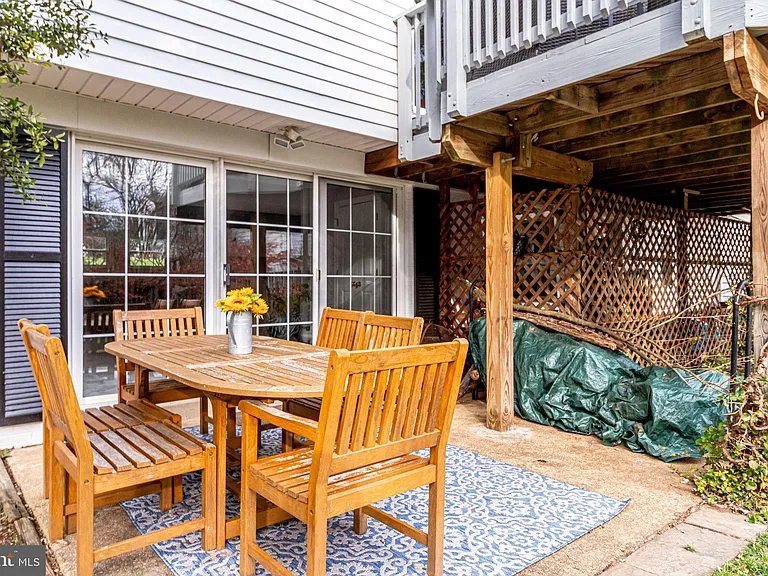 6519 Engel Dr — Photo 84