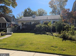 5902 Ipswich Rd, Bethesda, MD 20814