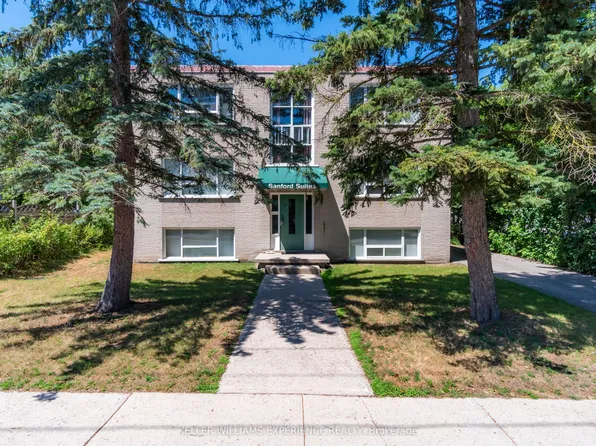 74 Sanford St #3, Barrie, ON L4N 3C5