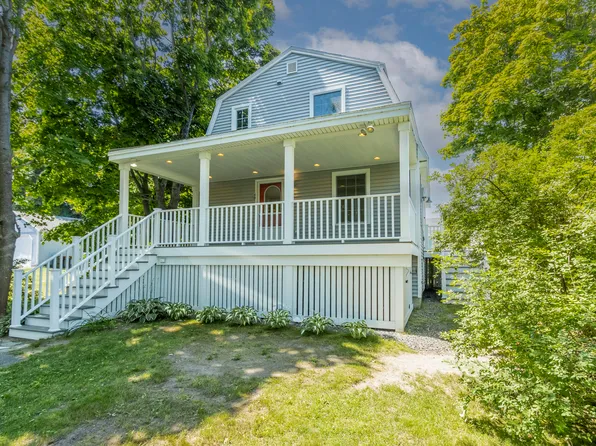 40 Morning Street, Scarborough, ME 04074
