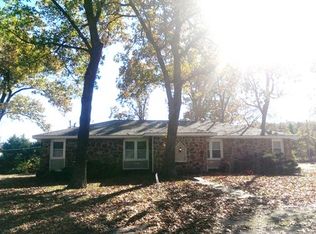 1916 Bellerive Dr, Nixa, MO 65714