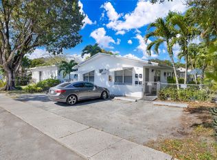 26 SW 6th St, Dania, FL 33004