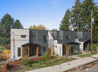 8453 24th Ave SW, Seattle, WA 98106