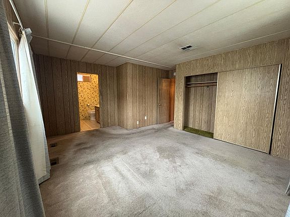 5th image of 421 Allen Way