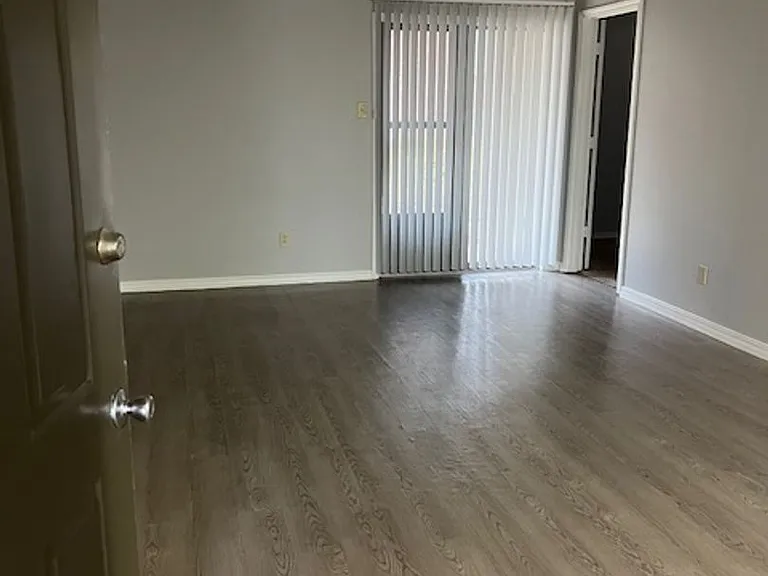CM Properties of Fort Smith, LLC dba Oakwood Gardens — Photo 39
