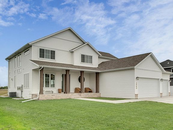 3rd image of 2960 Prairie Farms Cir S