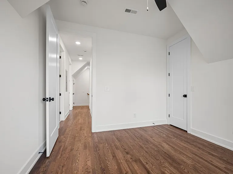 1510 Lawrence St — Photo 25