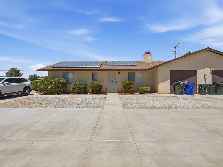 21134 Multnomah Rd — Photo 2