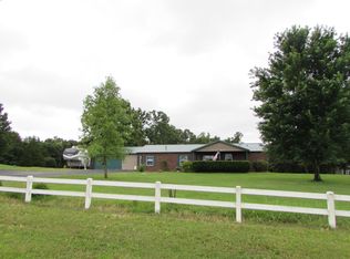 281 Lake Ranch Rd, Kissee Mills, MO 65680