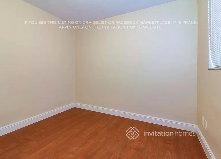 5660 W 9th Ct — Photo 9