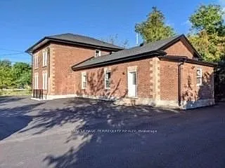 2 bed, $1,800 — Photo 2