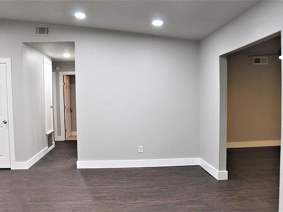 4th image of 1816 Valleywood Dr