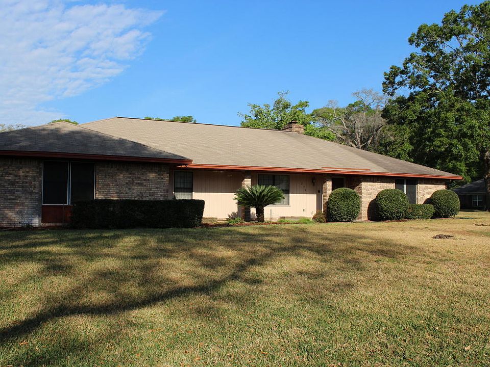 1st image of 274 Edinburgh Ln