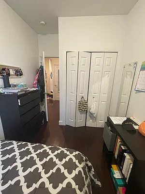 Rented by Nooklyn NYC LLC | media 29