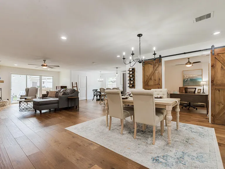10047 Briarwild Ln — Photo 5
