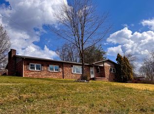 201 Bower Ave, Richlands, VA 24641