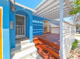 1137 Van Buren Ave, Venice, CA 90291