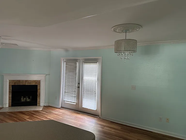 1807 Parc Vue Ave — Photo 4