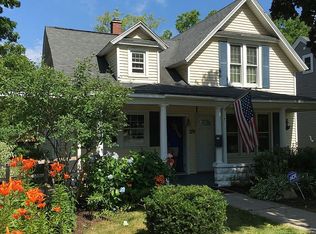 279 N Main St, Rockford, MI