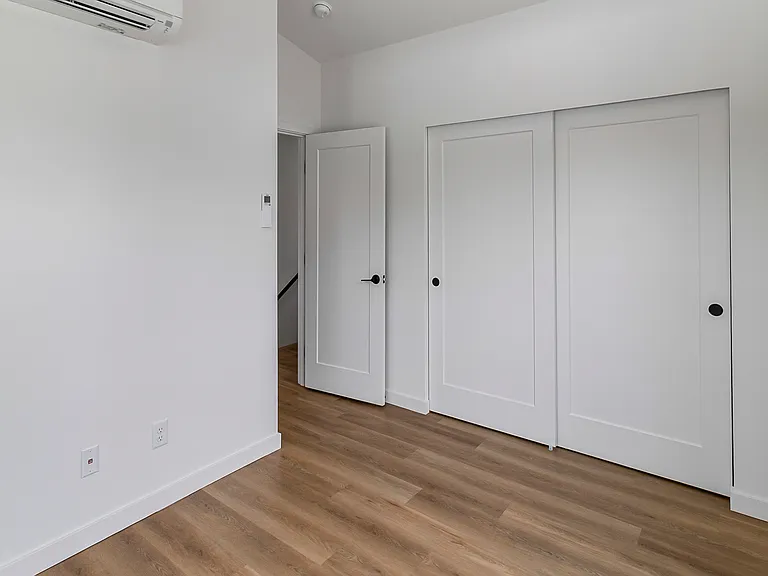 1012 S Donovan St #B — Photo 16